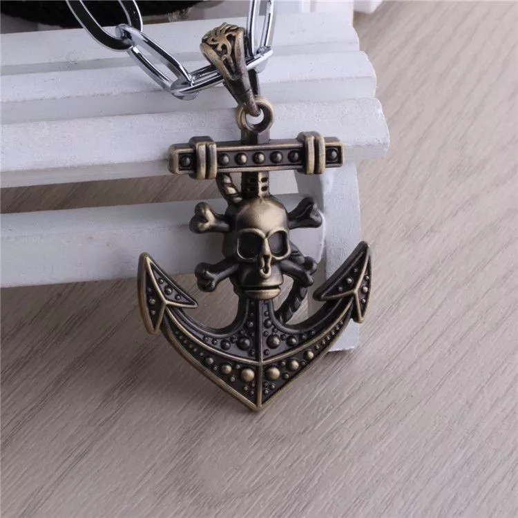 2015-Anime-Series-Popular-One-Piece-Pirate-Skull-Anchor-Personality-Antique-Bronze-Plated-Pendants-Necklace
