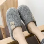 pantufa-moda-feminina-chinelos-de-inverno-quente-pele-slides-das-senhoras-dos-homens