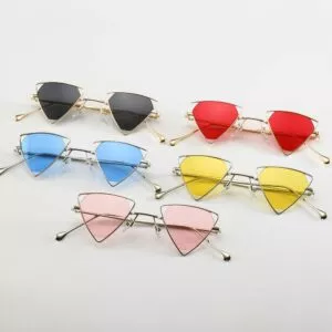 Oculos 1 pcs vintage steampunk triangulo oculos de sol feminino eyewear metal Óculos Retângulo óculos de sol moda feminina marca de luxo designer vermelho rosa claro pequena lente personalidade óculos de sol máscaras uv400 eyewear