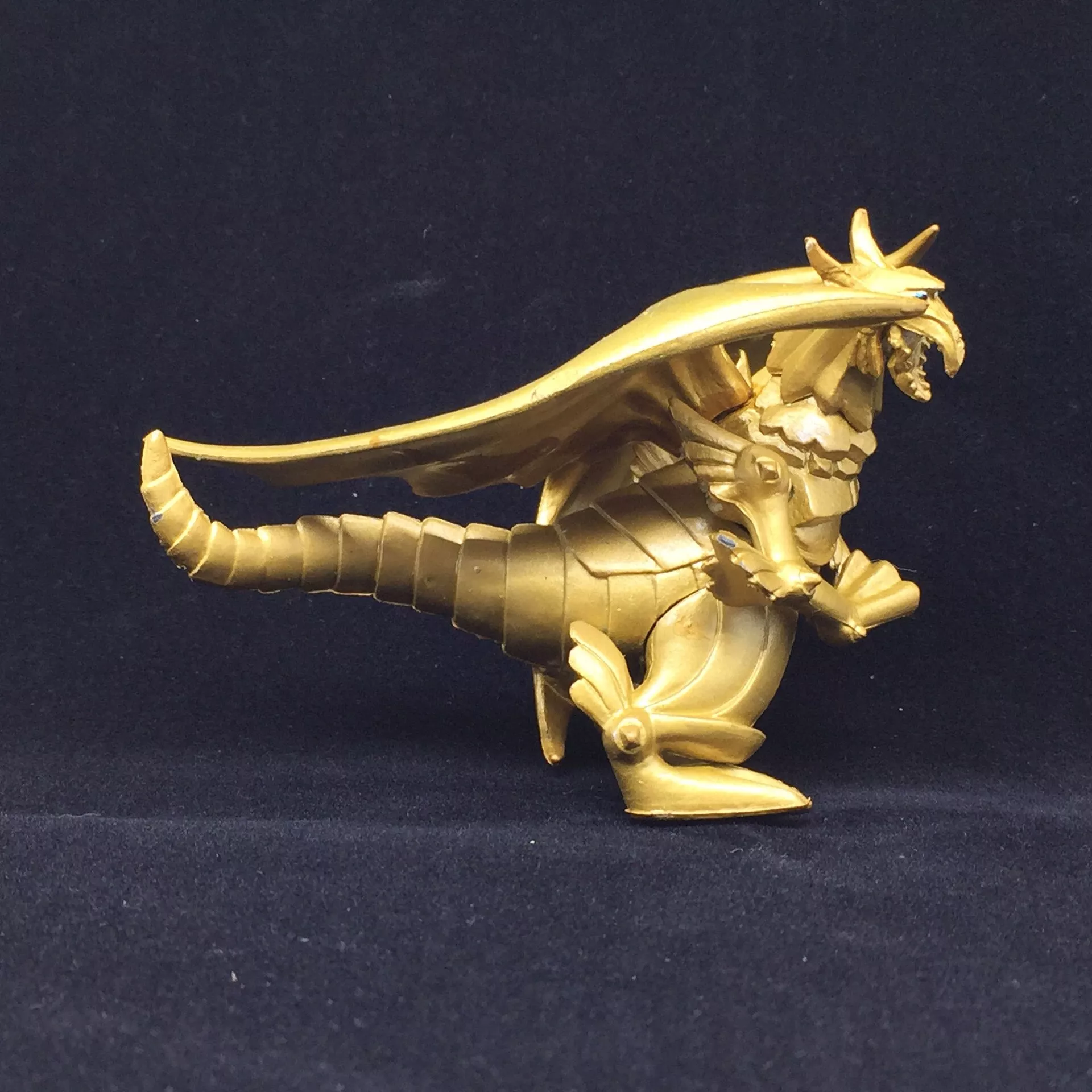 Yu-gi-oh-game-king-trs-deus-mgico-genuno-figura-de-ao-modelo-a-granel-7cm-brinquedos-33016864159-2