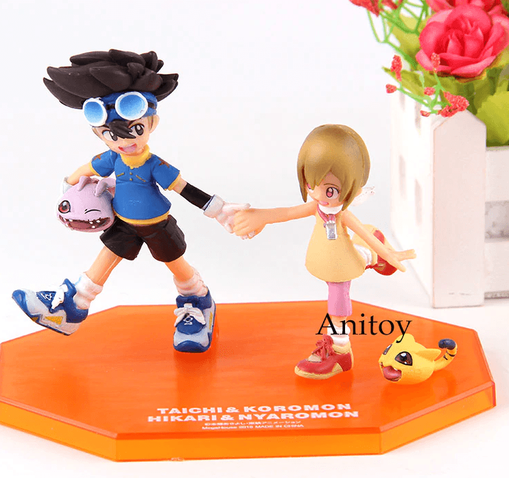 action figure anime digimon adventure yagami hikari nyaromon 10cm Óculos de sol irregular feminino marca designer de liga quadro de grandes dimensões personalidade óculos moda feminina claro len men