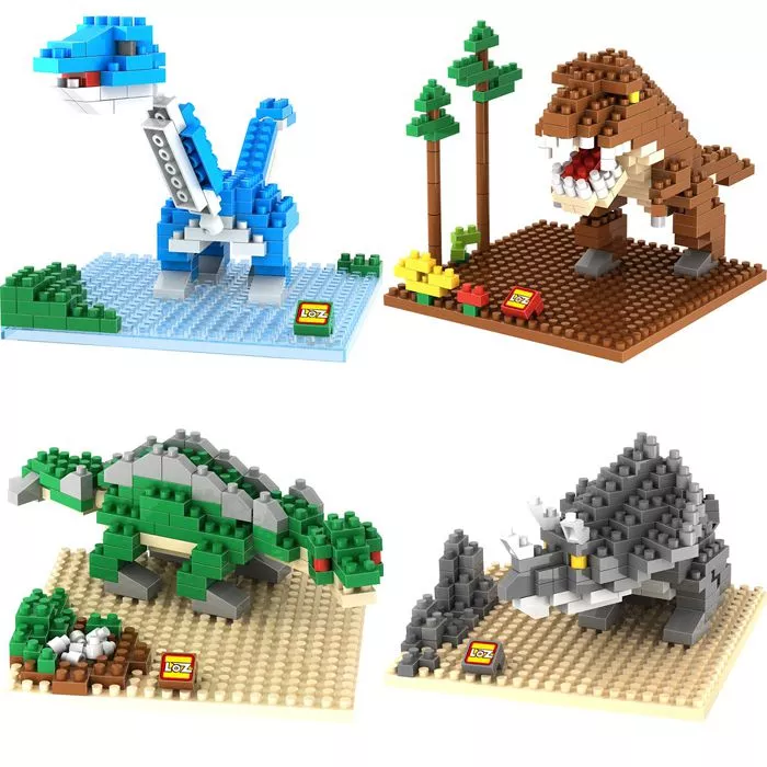 action-figure-building-blocks-jurassic-park-triceratope-8cm-a27692