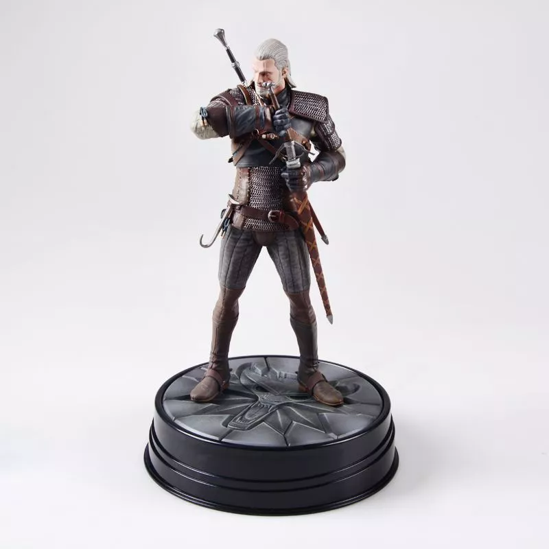 action figure game the witcher 3 geralt 20cm Começam gravações de 3ª temporada de The Witcher.