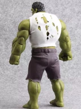 action-figure-hulk-3