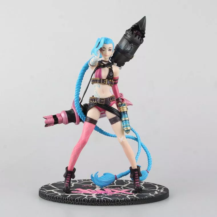 action figure league of legends lol jinx 24cm Colar Attack On Titan Shingeki No Kyojin Titans Corps Anime #821 Dourado