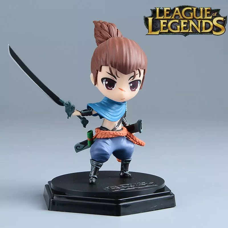 action figure league of legends lol yasuo chibi 14cm Colar League Of Legends LOL Emblema