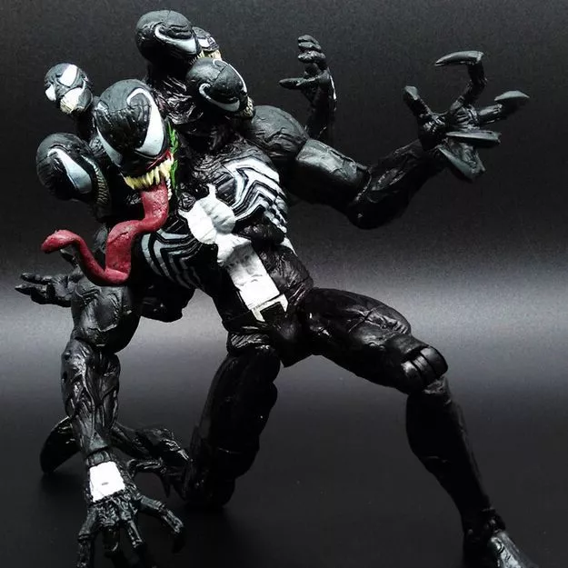 Action Figure Marvel Spiderman Homem-Aranha Venom 20cm