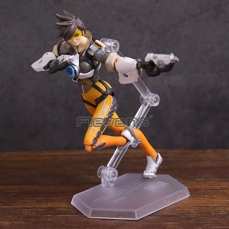 action figure overwatch tracer game 352 personagem pvc figura de acao conjunta Action Figure Overwatch Ow gmae figura de ação figma 352 27cm personagem tracer comum modelo móvel boneca coleção brinquedos amigo presentes natal