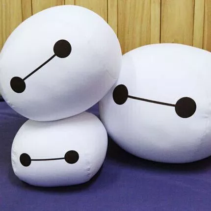 almofada operacao big hero 6 baymax disney pixar marvel 20cm Divulgado pôster oficial para Baymax!, spin-off de Operação Big Hero 6.