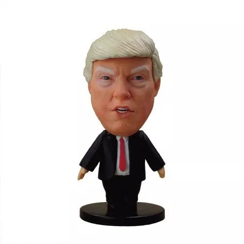 Boneco Donald Trump 8cm
