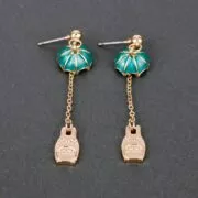Brinco Anime tonari no totoro brincos de metal orelha plug esmalte verde guarda-chuva meu vizinho totoro spirited afastado brincos do parafuso prisioneiro para mulher