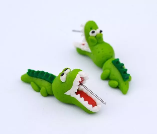 Brinco Mordida de Crocodilo