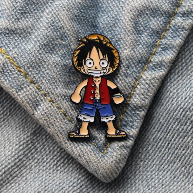 broche one piece monkey d. luffy broche dos desenhos animados pinos de Óculos Retângulo óculos de sol moda feminina marca de luxo designer vermelho rosa claro pequena lente personalidade óculos de sol máscaras uv400 eyewear