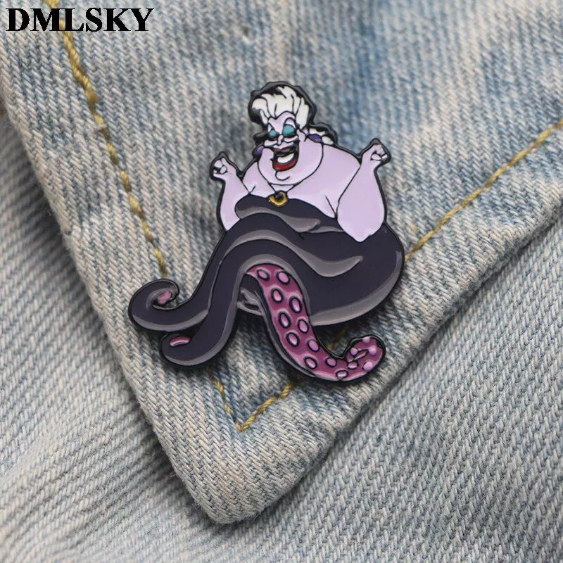 broche pequena sereira Ursula dmlsky octopus cute ursula art enamel pins and brooches Broche Rainha Má P4049 Jewelry Evil Queen Metal Enamel Pins and Brooches Cool Lapel Pin Badge Friend Gifts