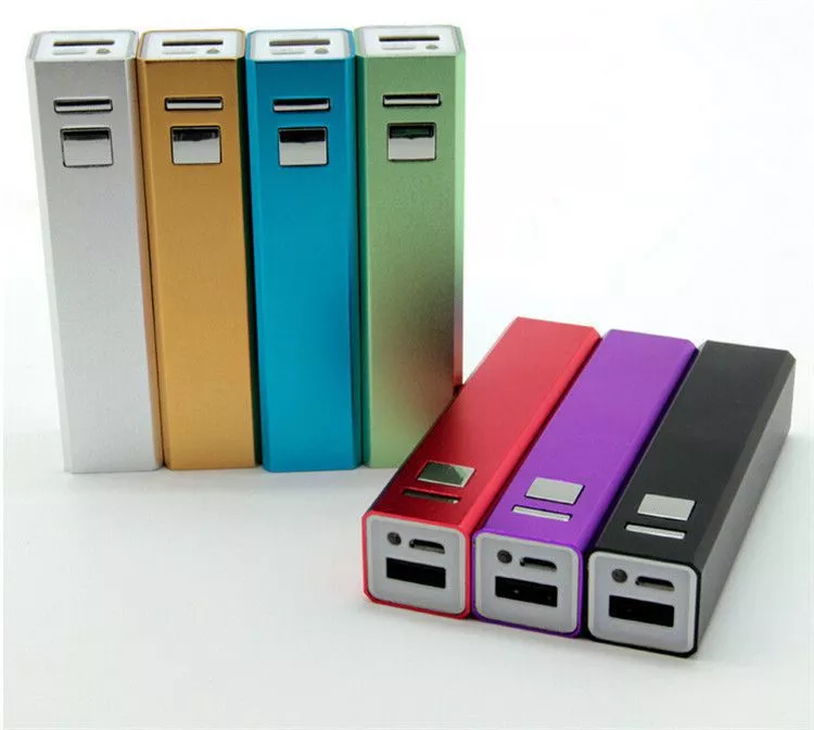 carregador portatil 2600mah bateria externa varias cores Brinco Soco Inglês Diversas Cores