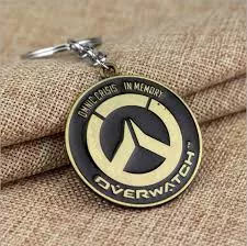 chaveiro game overwatch logo dourado Broche Overwatch Mais de assistir jogo dva coelho logotipo metal pino rosa diva coelho duro esmalte broche para cosplay prop traje acessório jóias