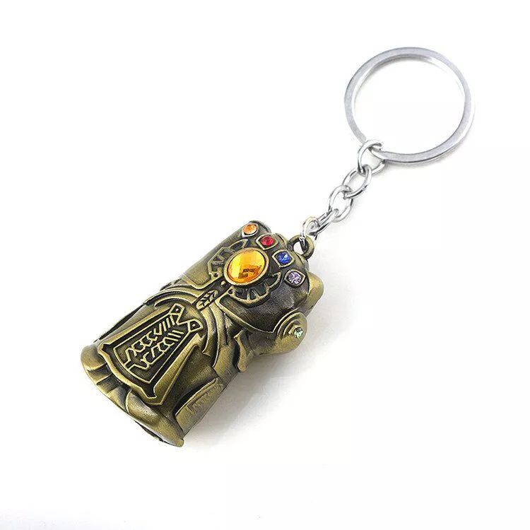 Chaveiro Thanos Manopla Fechada Vingadores Avengers Ultimato Dourado Envelhecido