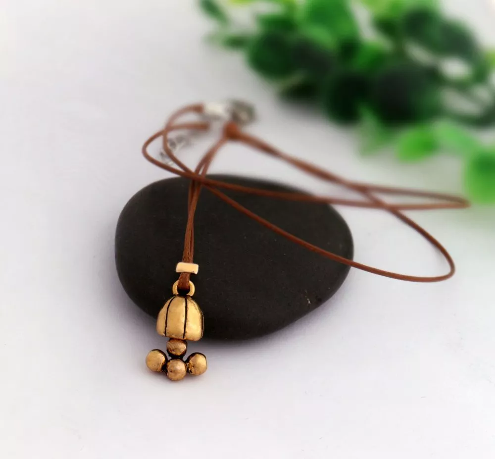 Colar Bela E A Fera Dourado
