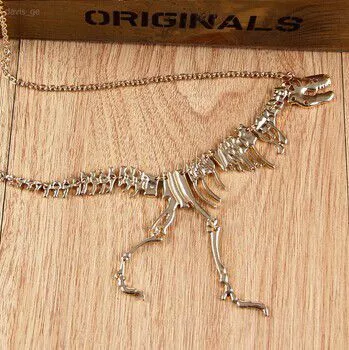 colar esqueleto dinossauro dourado Colar Dinossauro Prata Dourado Bronze