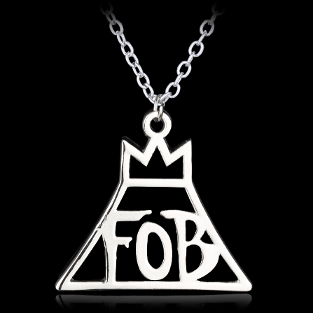 Colar Fall Out Boy FOB