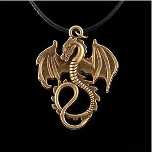 Colar Filme Nova Liga Batalha De Smaug Hobbit  Dourado