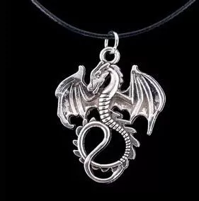 Colar Filme Nova Liga Batalha De Smaug Hobbit  Prata