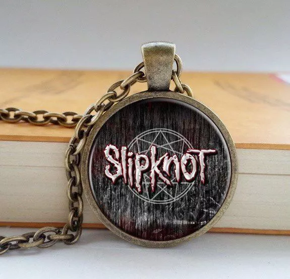 colar logo banda slipknot Brinco Punk Botão