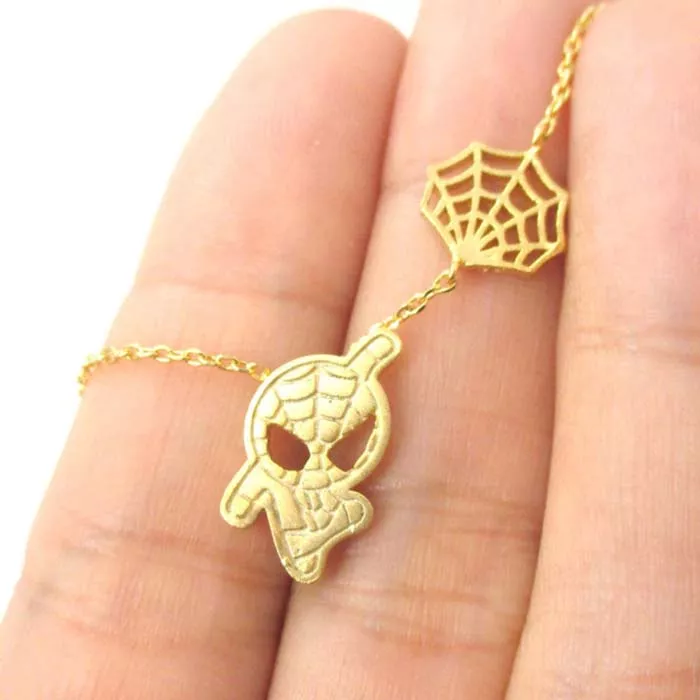 colar marvel homem aranha teia dourado Colar Marvel Homem-Aranha Teia Dourado