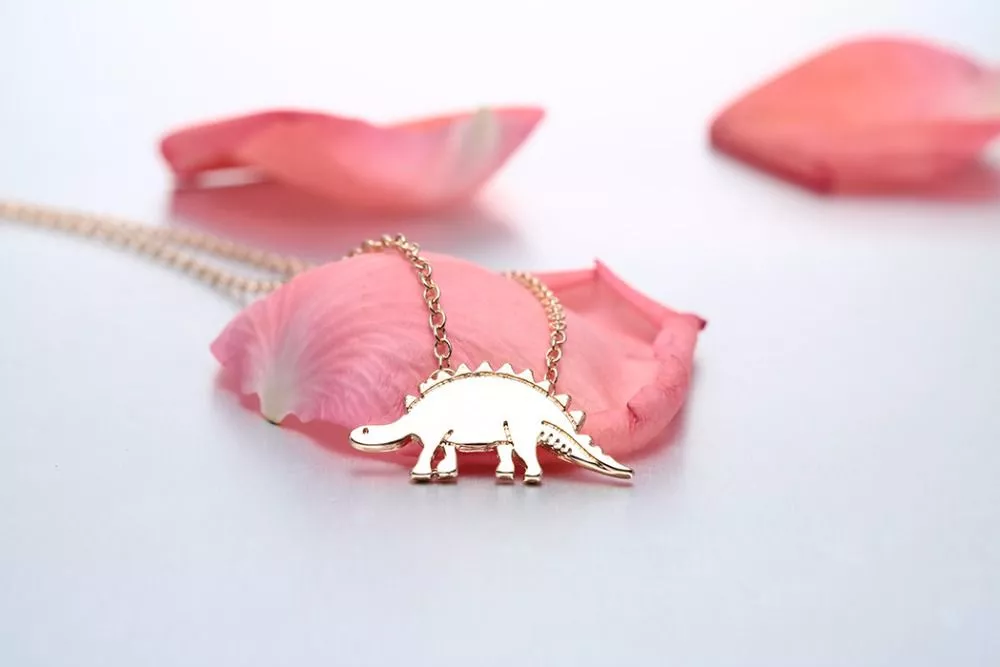 Colar Pingente Dino Dinossauro  Ouro