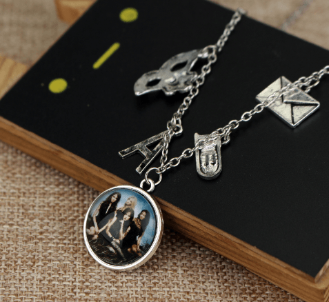 Colar Série Pretty Little Liars Logo Got A Secret Can You Keep It