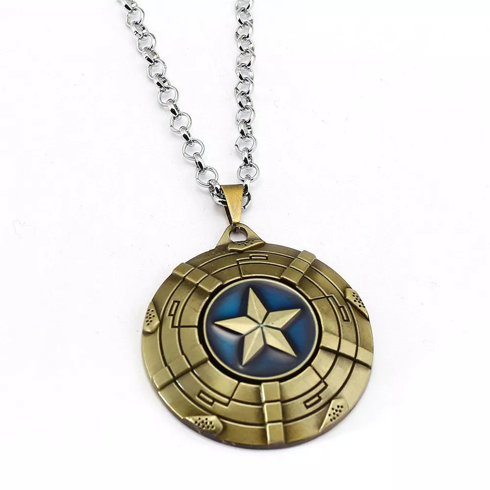 Colar Vingadores Marvel Capitão América Escudo Dourado