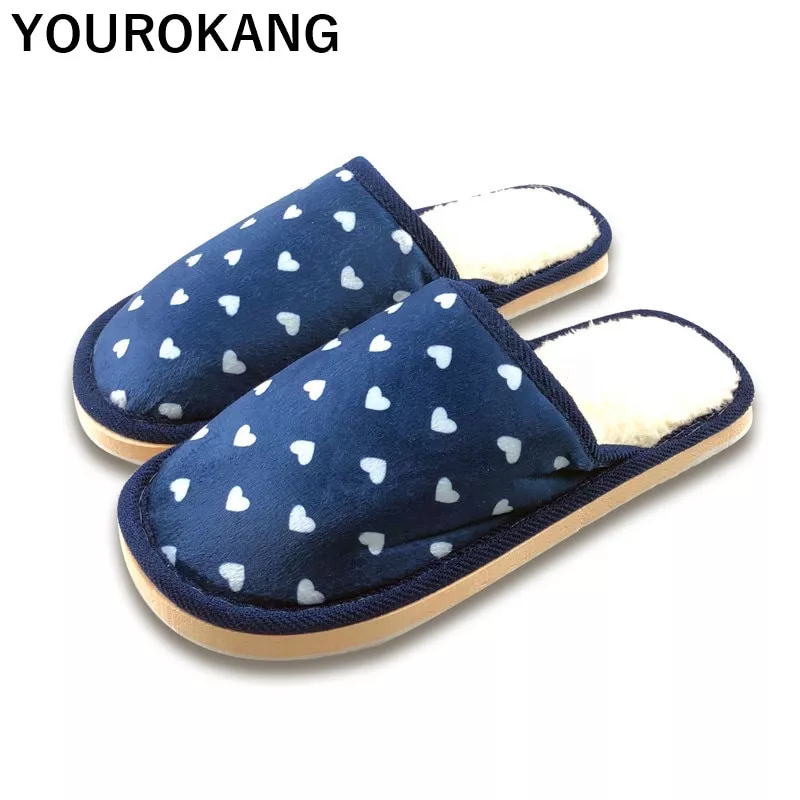 Inverno Mulheres Quentes Chinelos Em Casa Coberta de Coração-em forma de EVA Leve Feminino Sapatos de Pelúcia Macia Casa Quarto Flip Flops Unisex