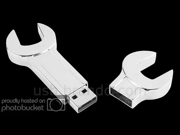 Lançamento Pen Drive Chave Metal 4 a 64GB