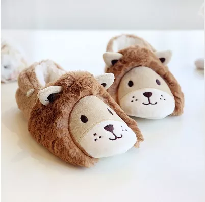 Pantufa Adulto Leão Lion