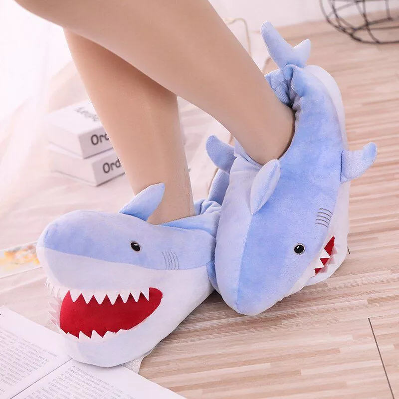 Pantufa Chinelos de pele de inverno super animal sapatos engraçados homens e mulheres quente confortável casa piso interior forma de tubarão corrediças peludas