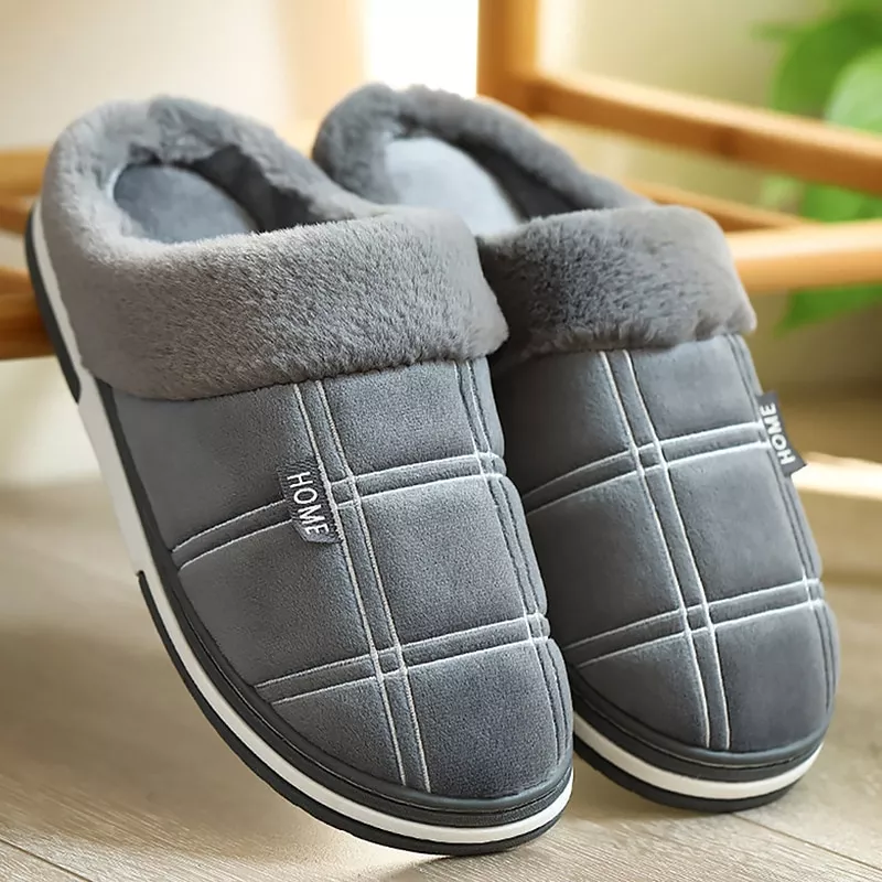 pantufa masculina chinelo de pelucia de suede para homens antiderrapante Pantufa Moda feminina chinelos de inverno quente pele slides das senhoras dos homens meninos meninas casa sapatos salto plano casa interior quarto zapatilla mujer