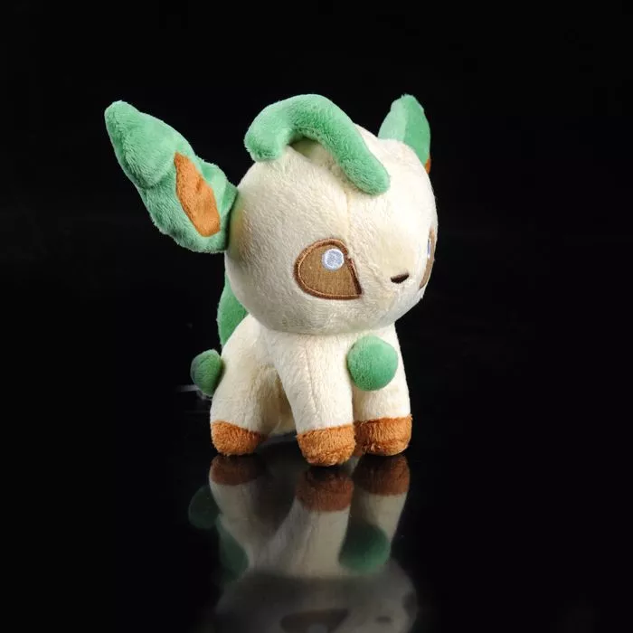 Pelúcia Anime Pokemon Leafon 14cm