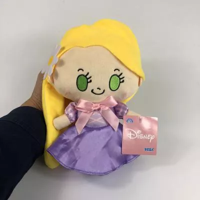 Pelúcia Disney Enrolados Rapunzel 20 cm