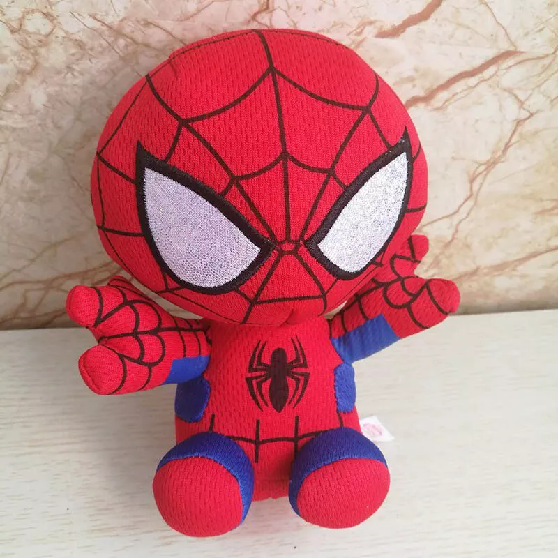 Pelúcia Homem-Aranha Spider-Man #2 Avengers Vingadores Marvel 20cm