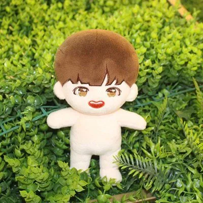 pelucia lay 2 k pop exo xiumin chanyeol chen 20cm Vaza merchandising de Homem-Aranha 3 revelando uniforme novo do personagem principal.