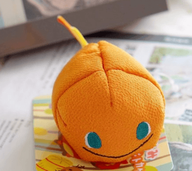 Pelúcia Pokemon Charmander Tsum Tsum 9cm