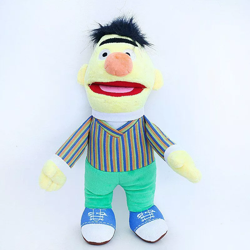 Pelúcia Sesame Street Ernie 20cm