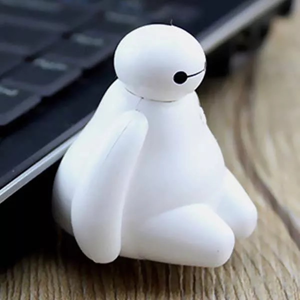 Pen Drive Disney Pixar Marvel Operação Big Hero Baymax 2GB a 16GB