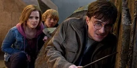 16262983336843666302048621879365 10 anos atrás, último filme de Harry Potter era lançado nos cinemas.