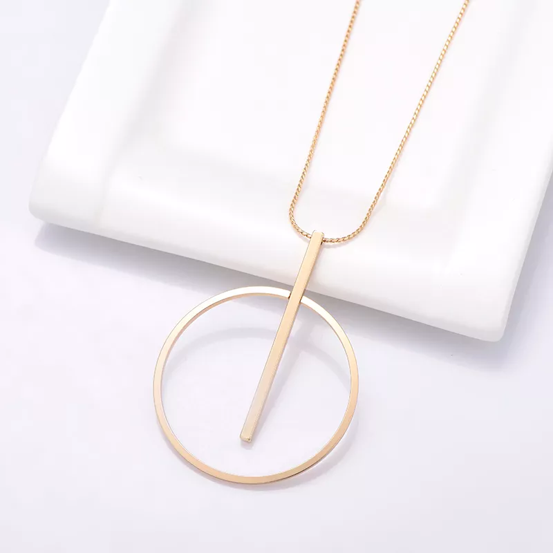 18268091 Colar simples grande rodada colar de pingente de círculo para as mulheres Círculo Minimalista de Ouro Longo Colar Elegante Collier femme 2019 Moda Jóias de Prata Hipoalergênico Cadeia Colar de Amizade