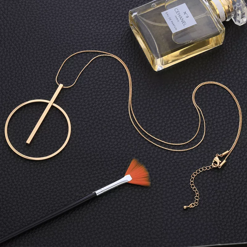 67864791 Colar simples grande rodada colar de pingente de círculo para as mulheres Círculo Minimalista de Ouro Longo Colar Elegante Collier femme 2019 Moda Jóias de Prata Hipoalergênico Cadeia Colar de Amizade